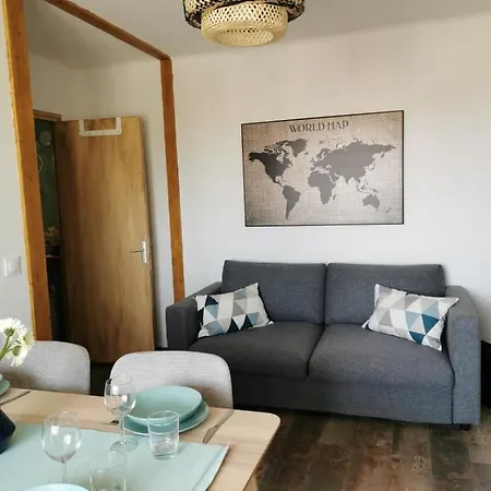 Beautiful Apartment For 4 Pers On Giens * Йер